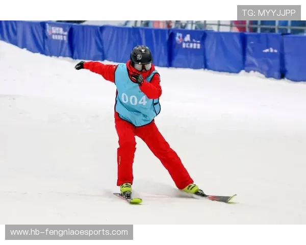 足球球星冬训备战：突破极限提升竞技状态迎接新赛季挑战